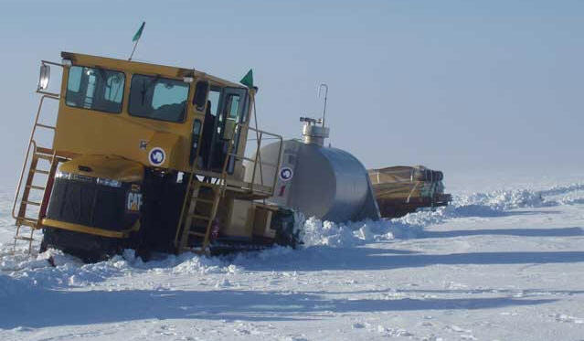 Traverse vehicle in deep snow